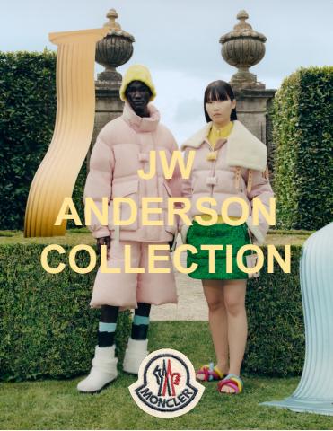 Offerte di Grandi Firme a Andria | JW Anderson Collection in Moncler | 20/6/2022 - 21/8/2022