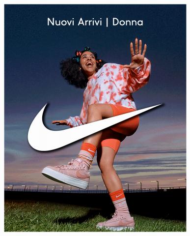 Volantino Nike | Nuovi Arrivi | Donna | 23/6/2022 - 25/8/2022