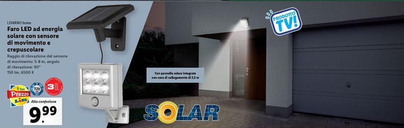 Offerta per Livarno Home - Faro Led Ad Energia Solare Con Sensore Di Movimento E Crepuscolare a 9,99€ in Lidl