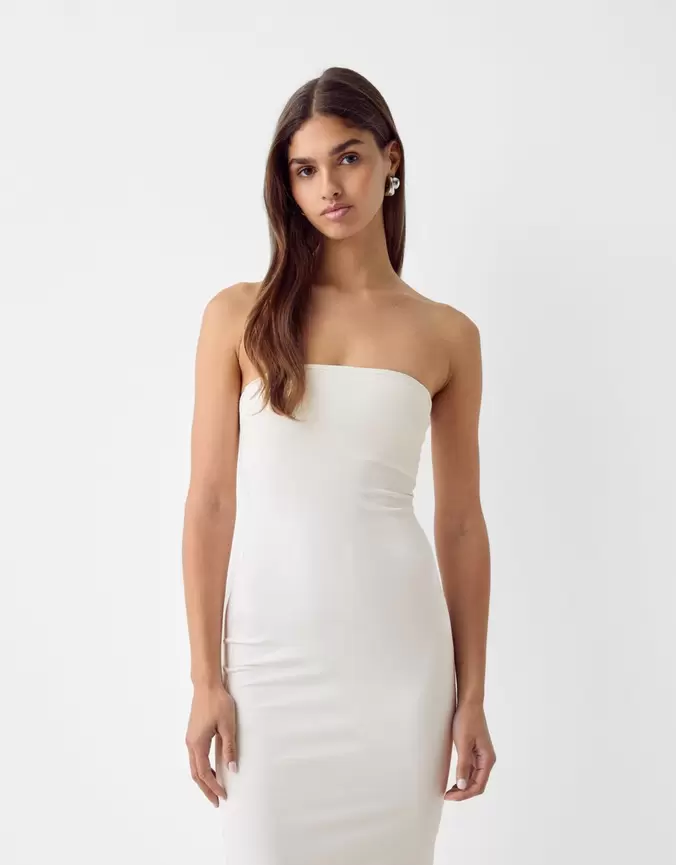 Offerta per Vestito midi a fascia a 19,99€ in Bershka