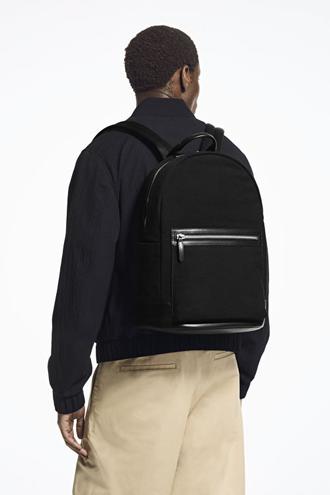 Offerta per LEATHER-TRIMMED CANVAS BACKPACK a 225€ in COS