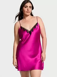 Offerta per Satin & Rose Lace Mini Slip a 90,93€ in Victoria's Secret